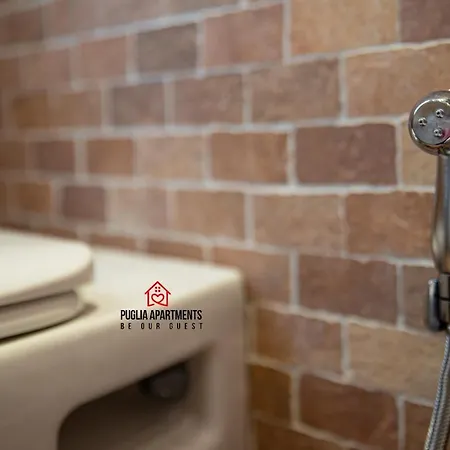 Gateway Airport Elegant Flat With Car Park * Bari