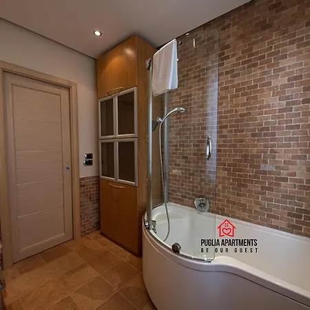 Gateway Airport Elegant Flat With Car Park Apartment *